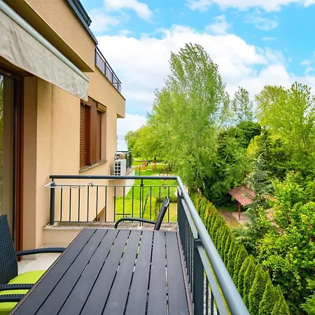 Napsugar 12 By Hellobalatonlelle Apartment Exterior photo